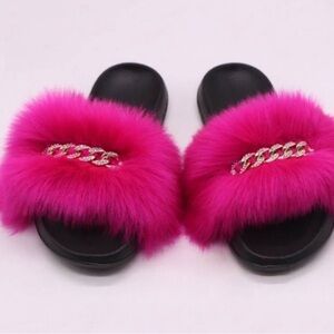 Stylish Black and Pink Fur Slides size 7